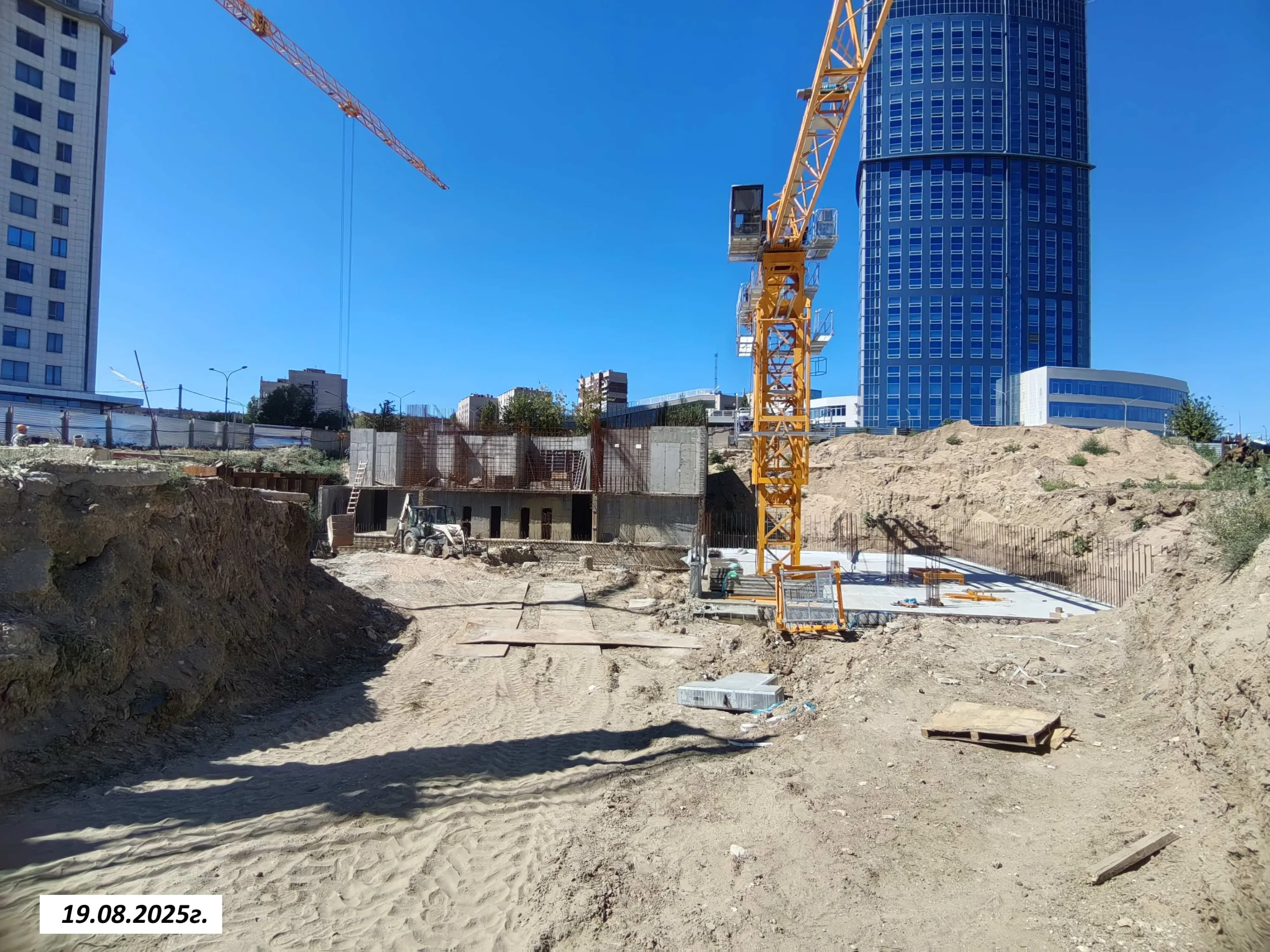 ЖК в 104 мкр. Центрального района гор. Волгограда ход строительства