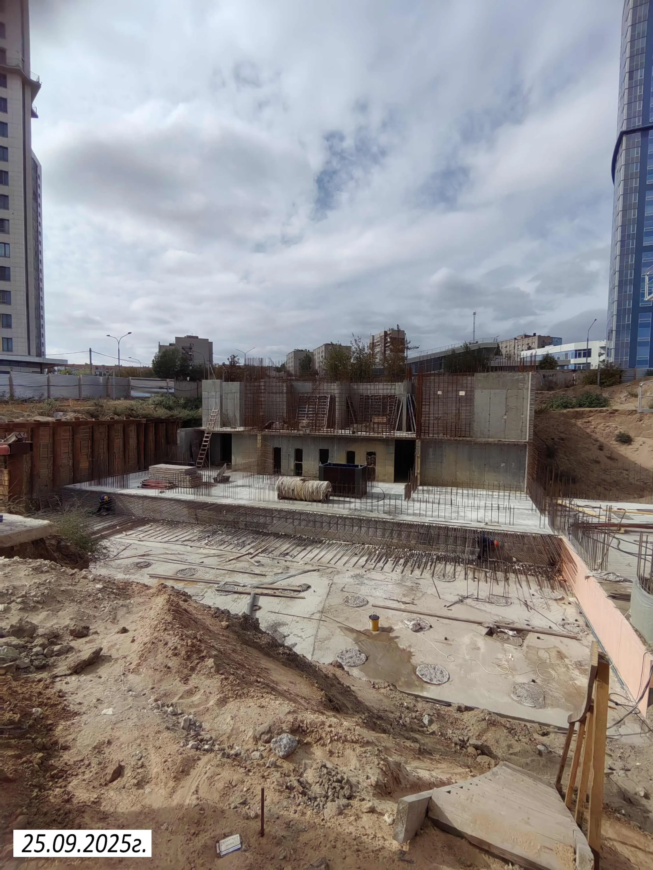 ЖК в 104 мкр. Центрального района гор. Волгограда ход строительства