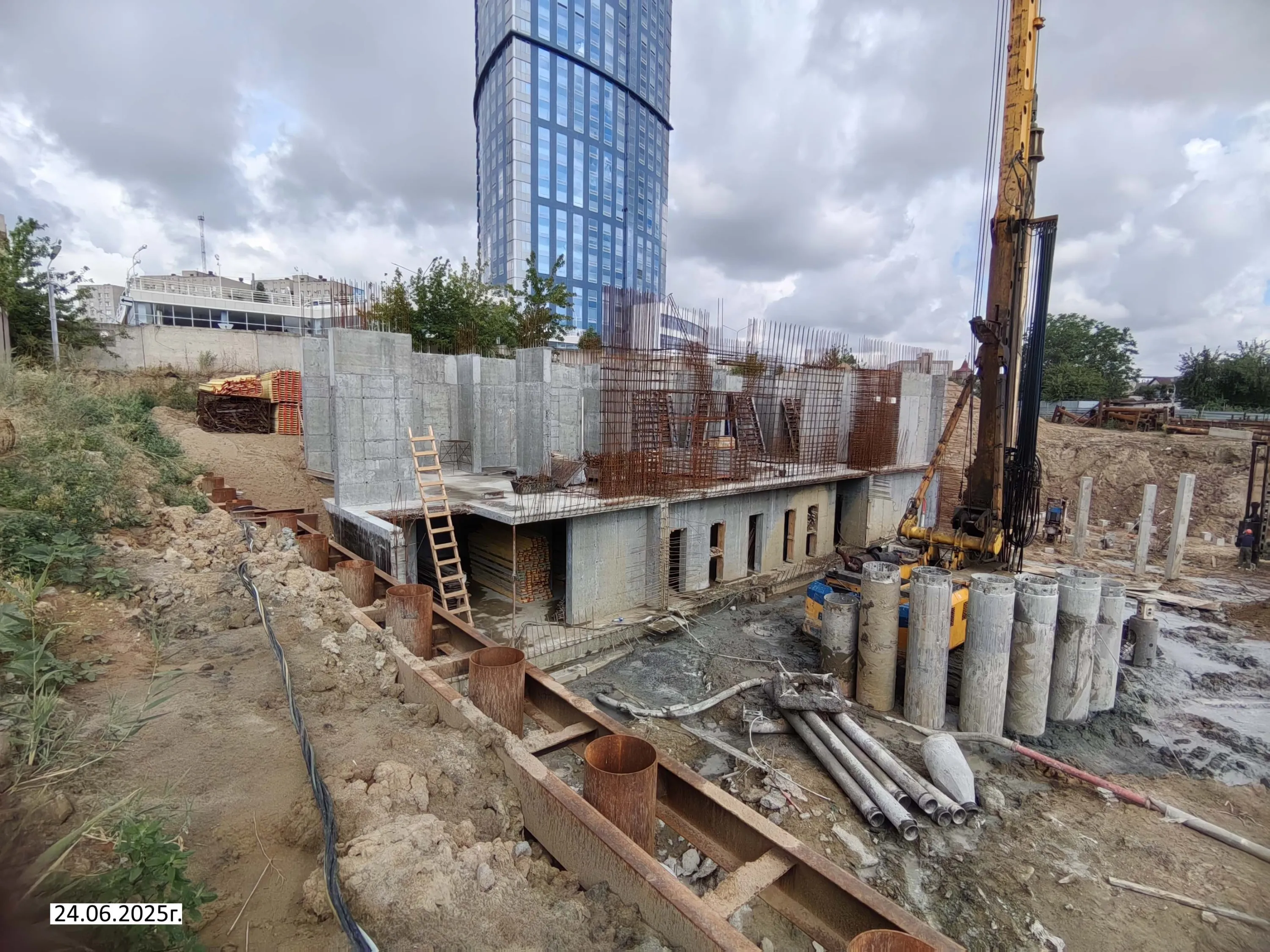 ЖК в 104 мкр. Центрального района гор. Волгограда ход строительства