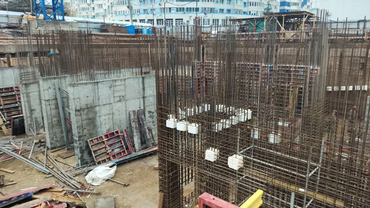 МОЖНО ПАРКОВЫЙ ход строительства