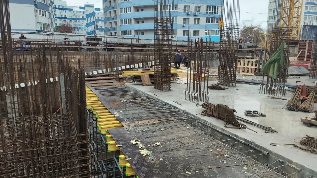 МОЖНО ПАРКОВЫЙ ход строительства