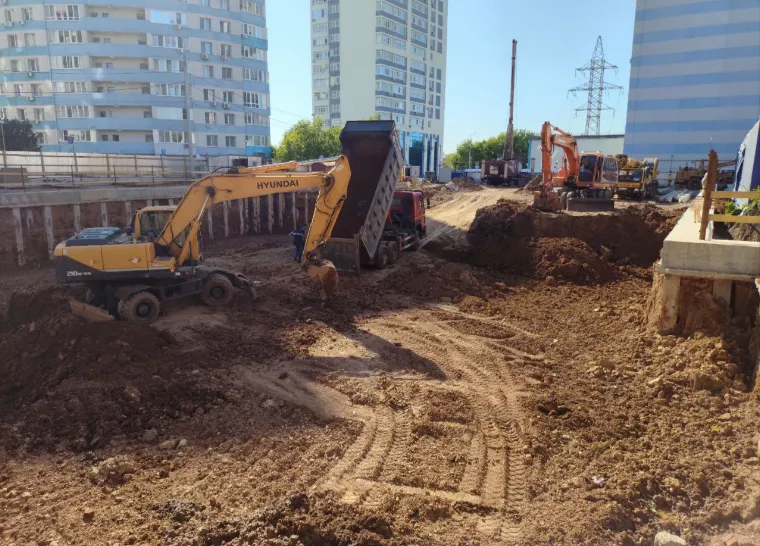 МОЖНО ПАРКОВЫЙ ход строительства