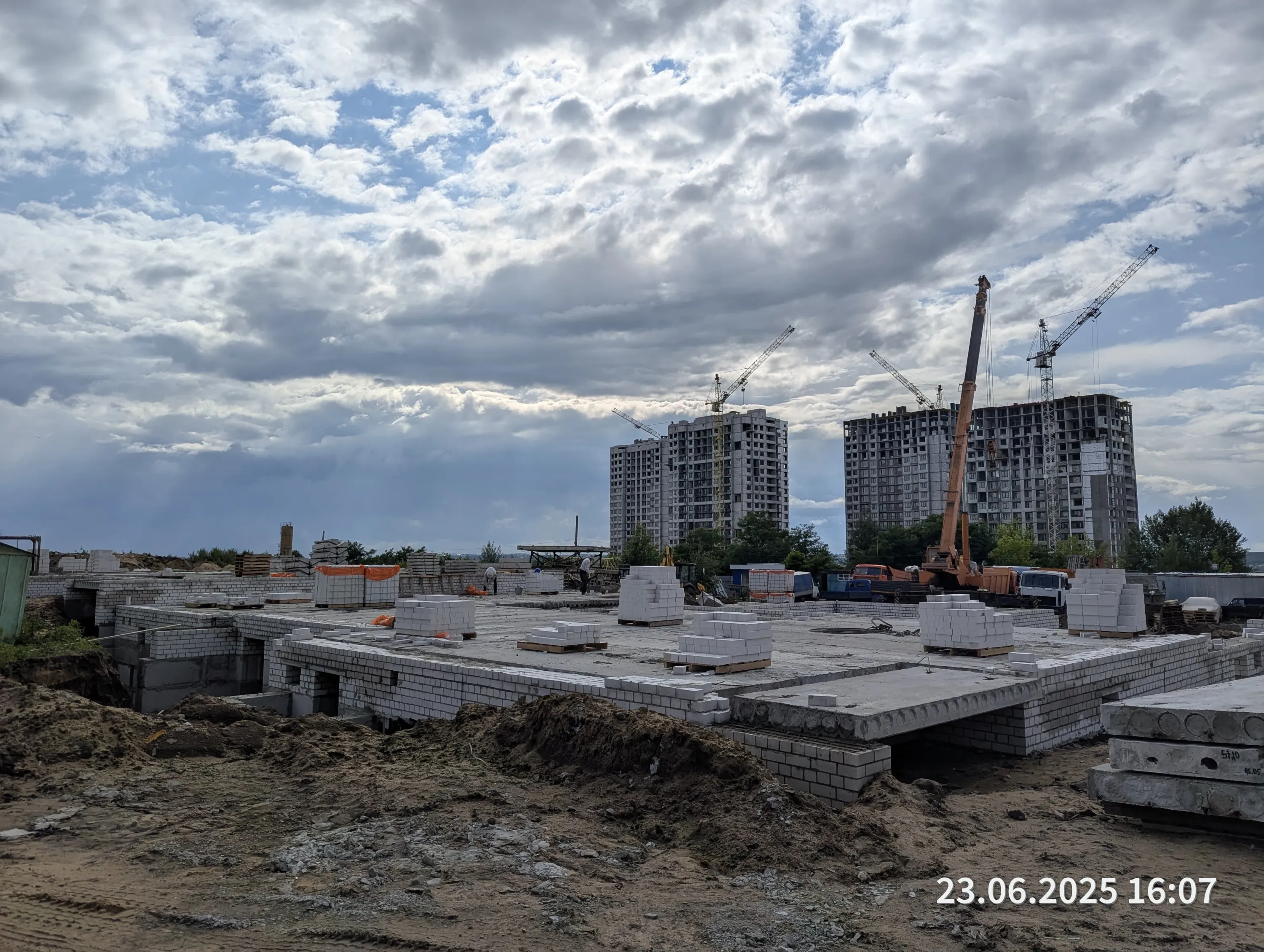 Перемена ход строительства