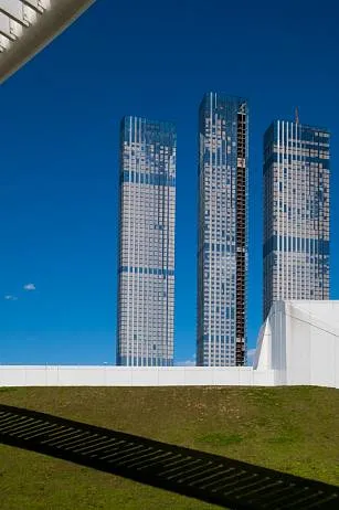 Фото ЖК "Capital Towers (Капитал Тауэрс)"