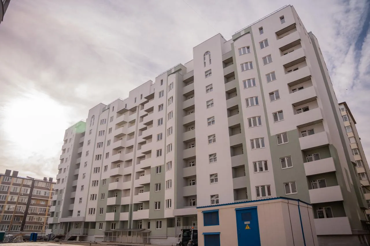 Опера ход строительства