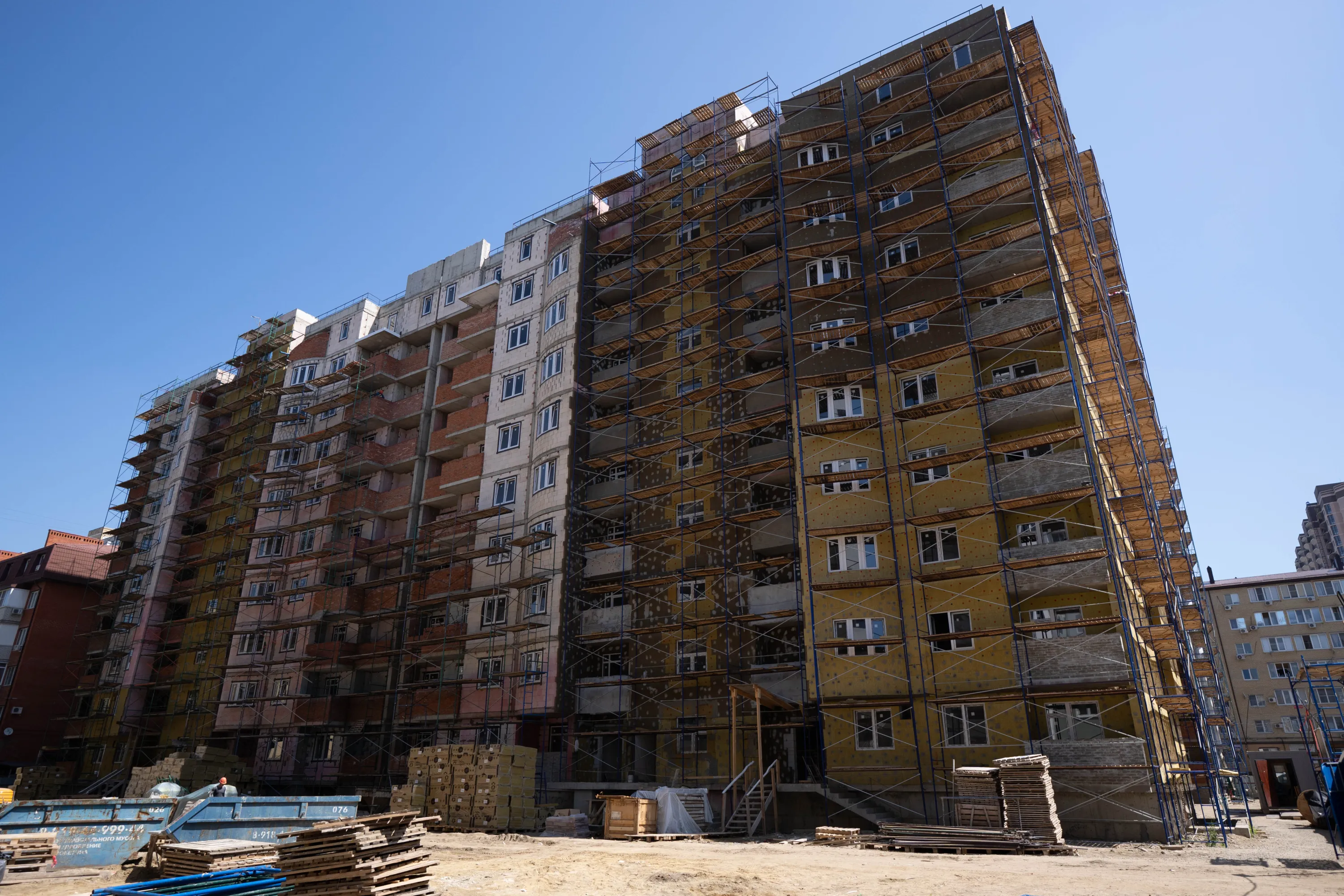 Опера ход строительства