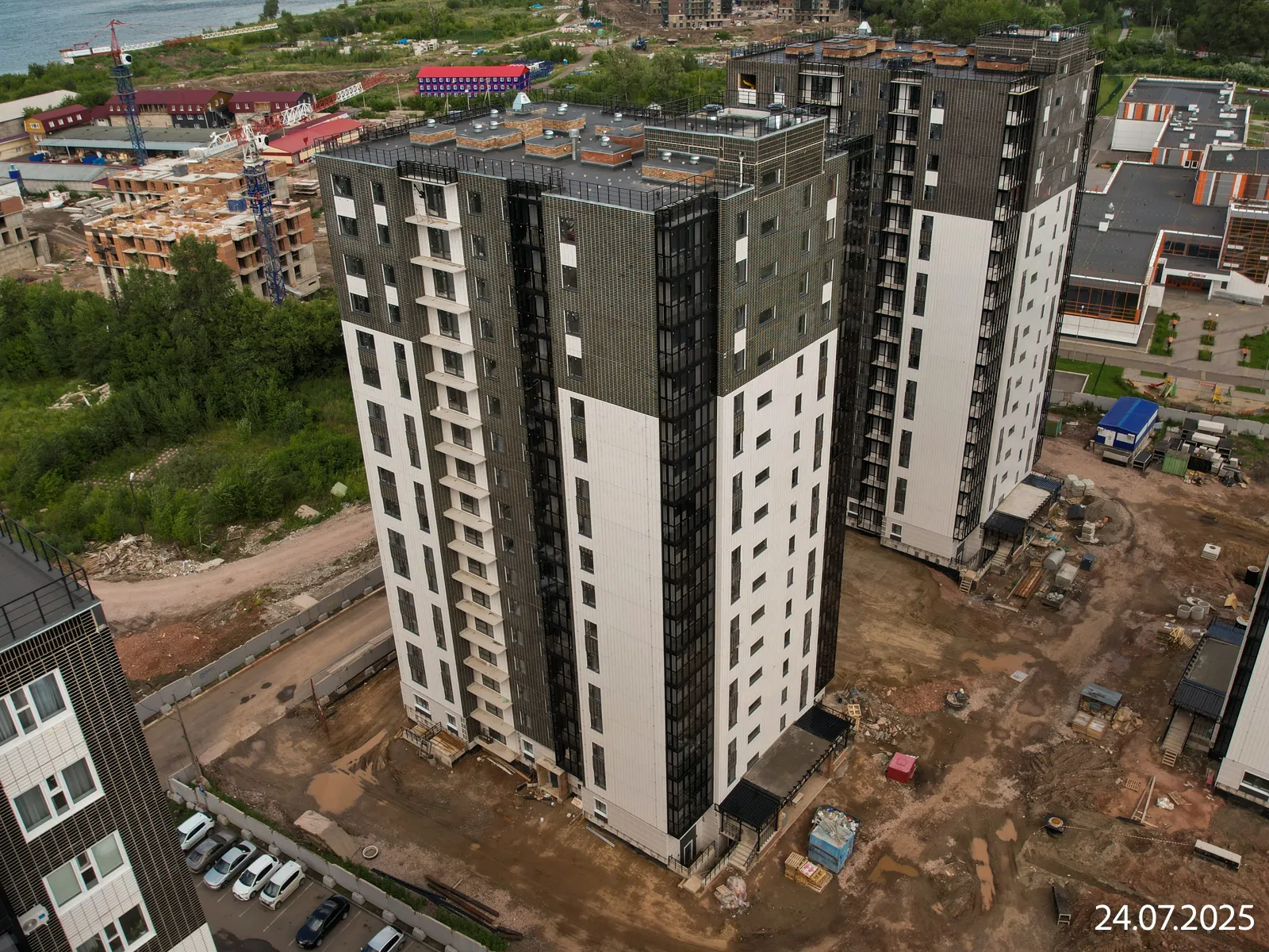 ЖК КБС. Берег ход строительства