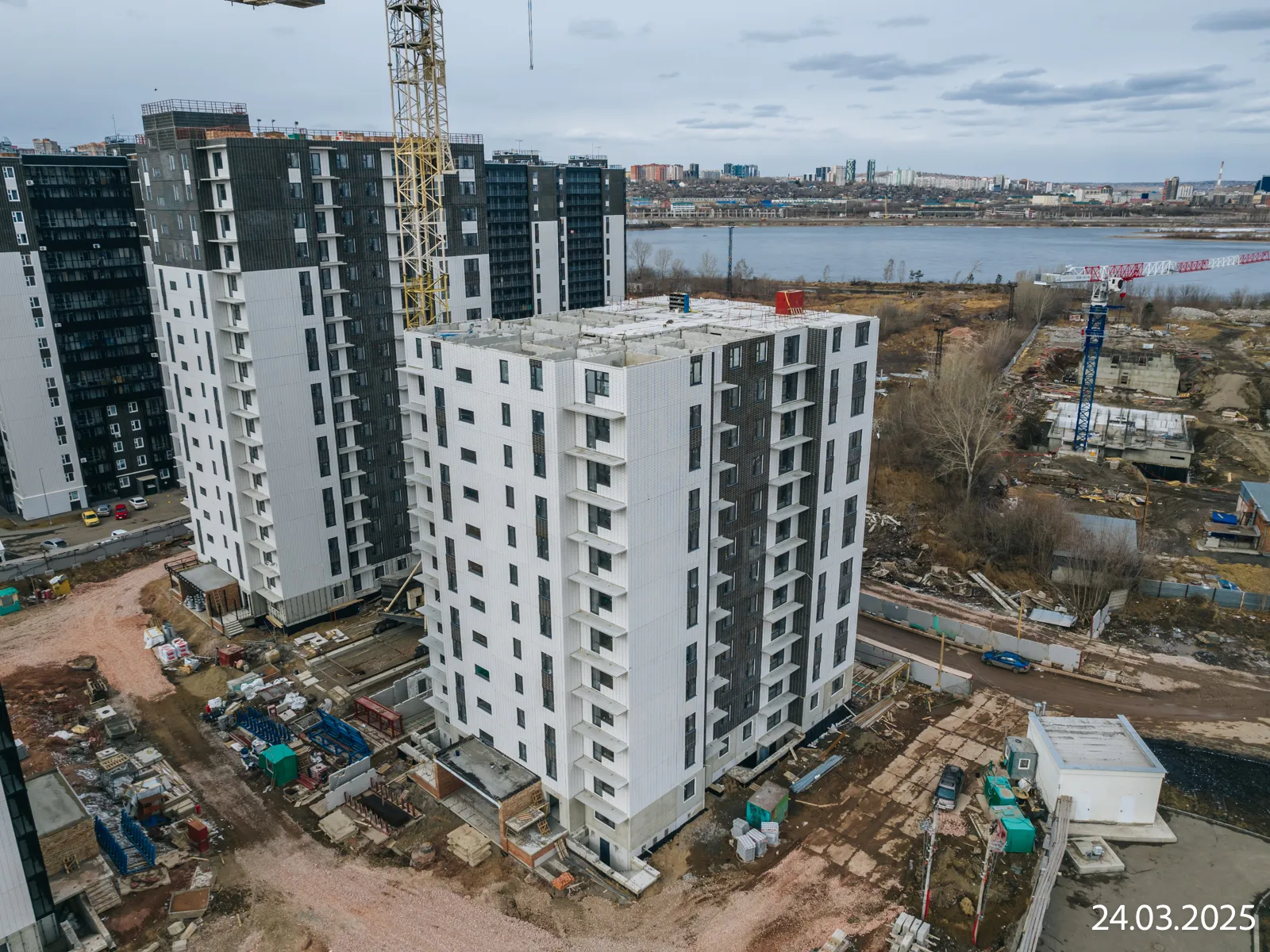 ЖК КБС. Берег ход строительства