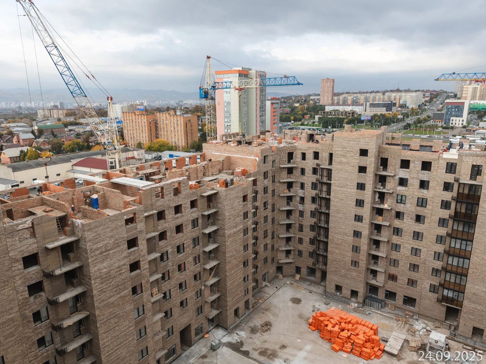 ЖК Сити-квартал на Взлетной ход строительства