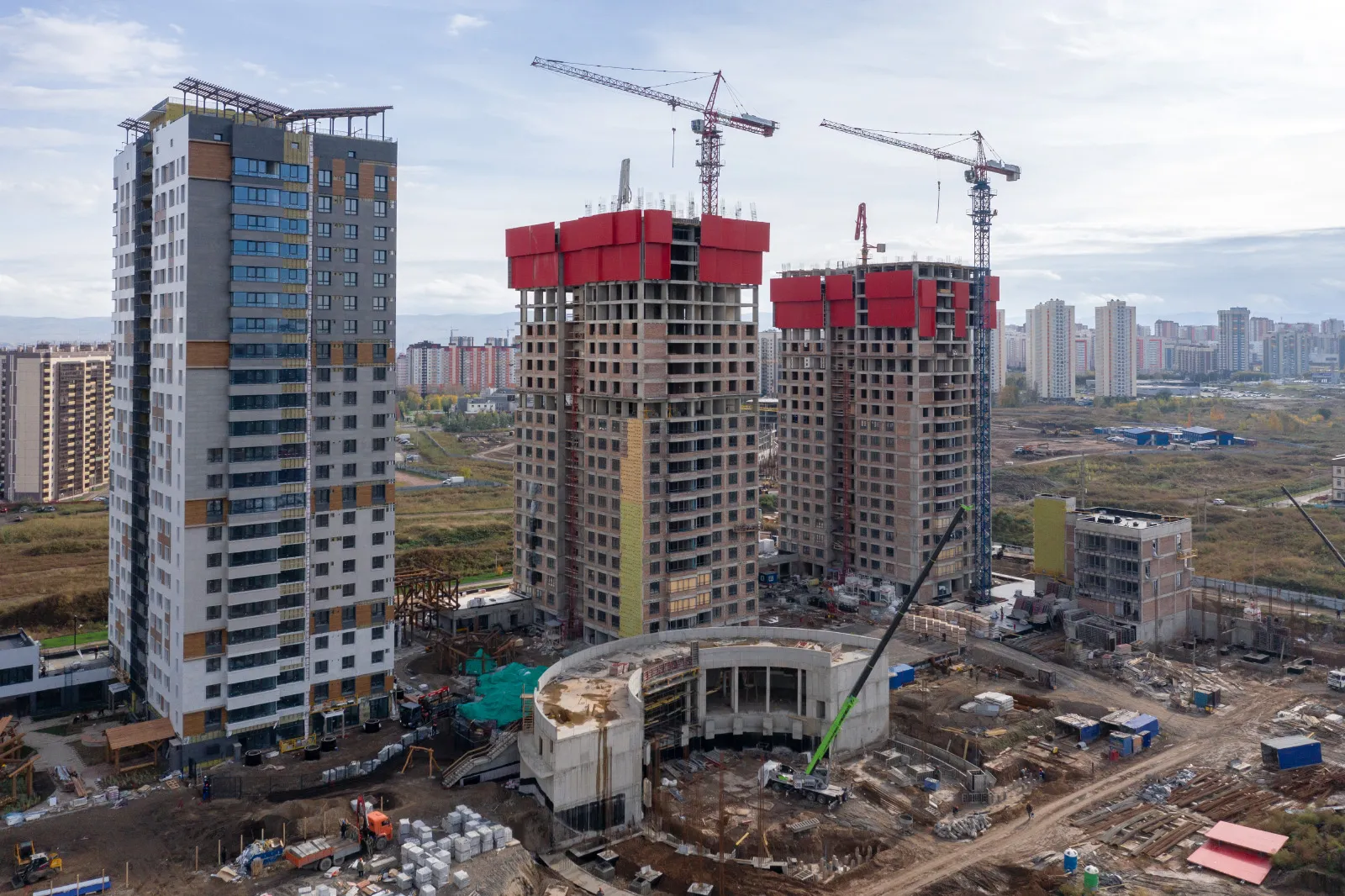 ЖК Высотный микрорайон "ЧИЖИ" ход строительства