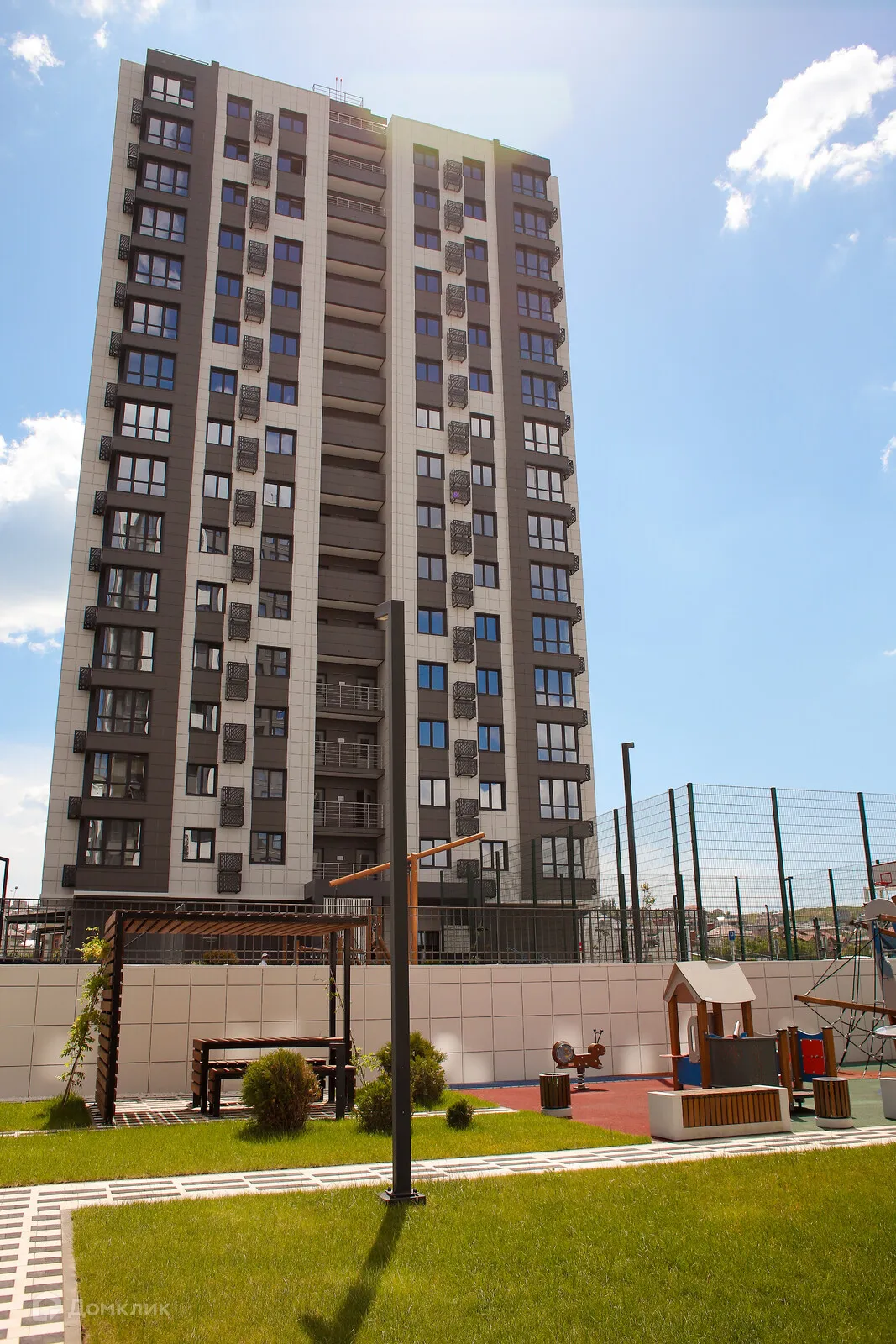 Планировка 1-комнатной квартиры 43 м² в ЖК "Два Адмирала", г. Анапа — фото 2