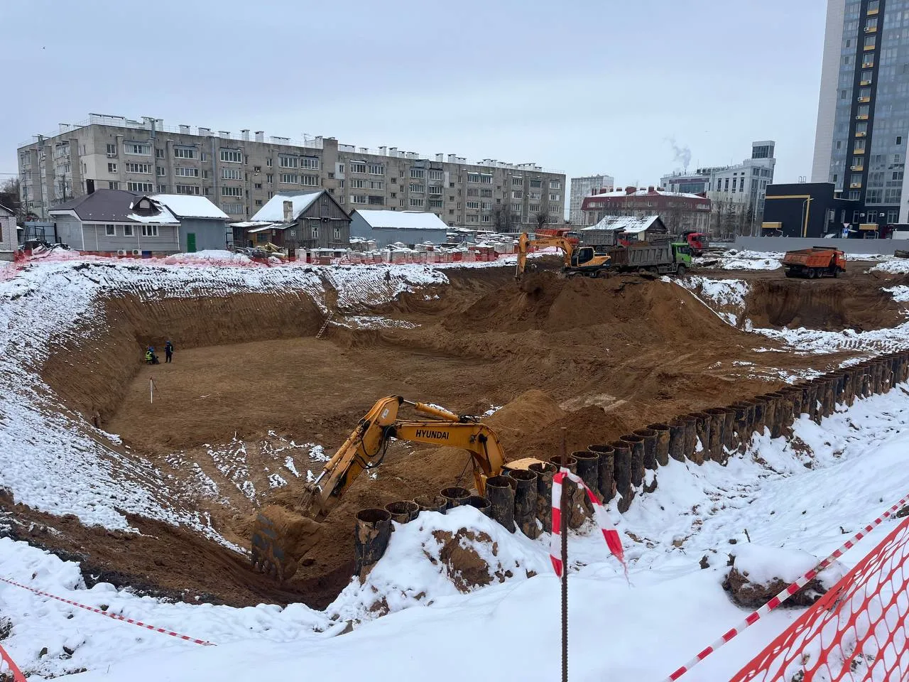 ЖК по ул. Аделя Кутуя ход строительства