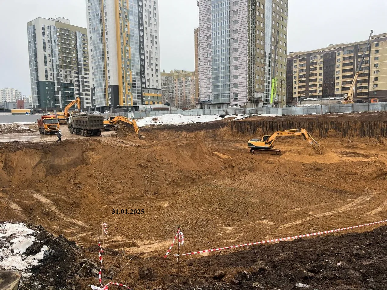 ЖК по ул. Аделя Кутуя ход строительства