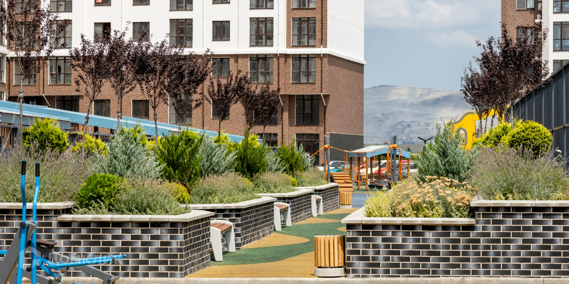 Планировка 1-комнатной квартиры 43.2 м² в ЖК ЖК Аврора 2, г. Новороссийск — фото 8