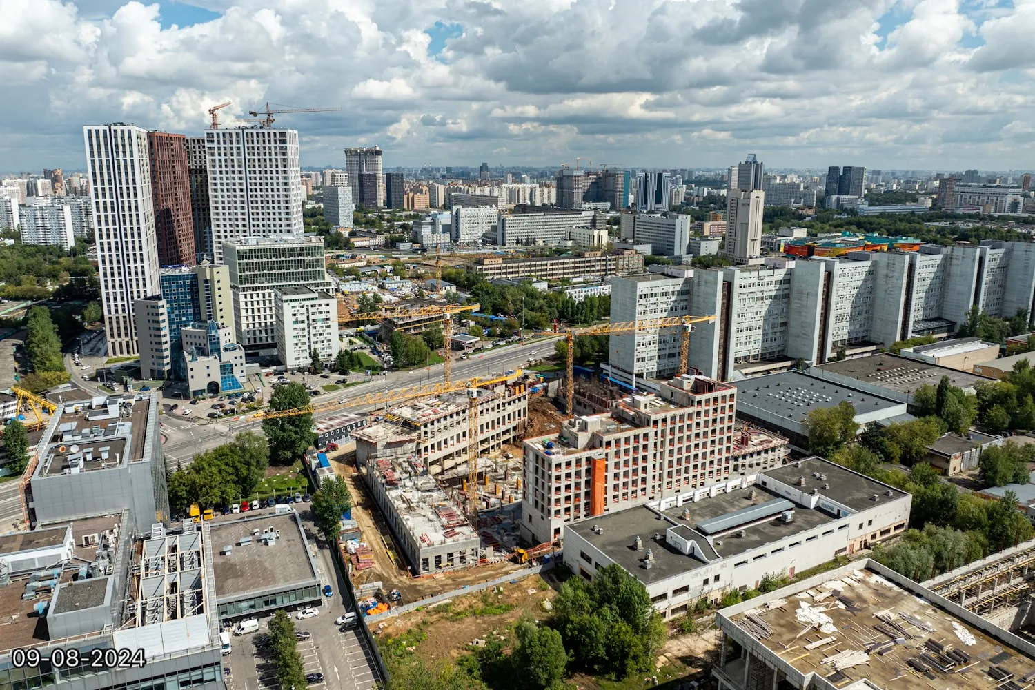 Фото ЖК Обручева 30