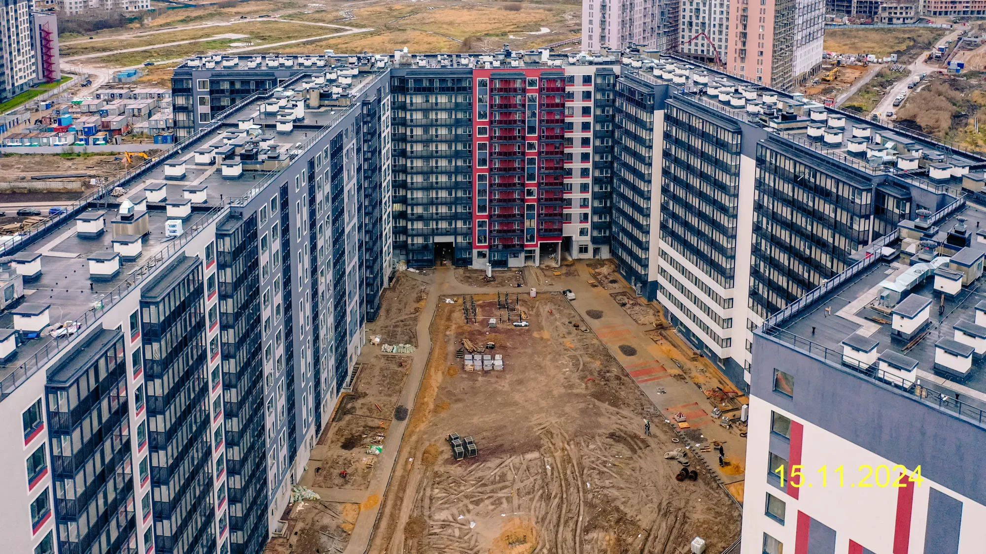 Фото ЖК "Полис ЛАВрики"