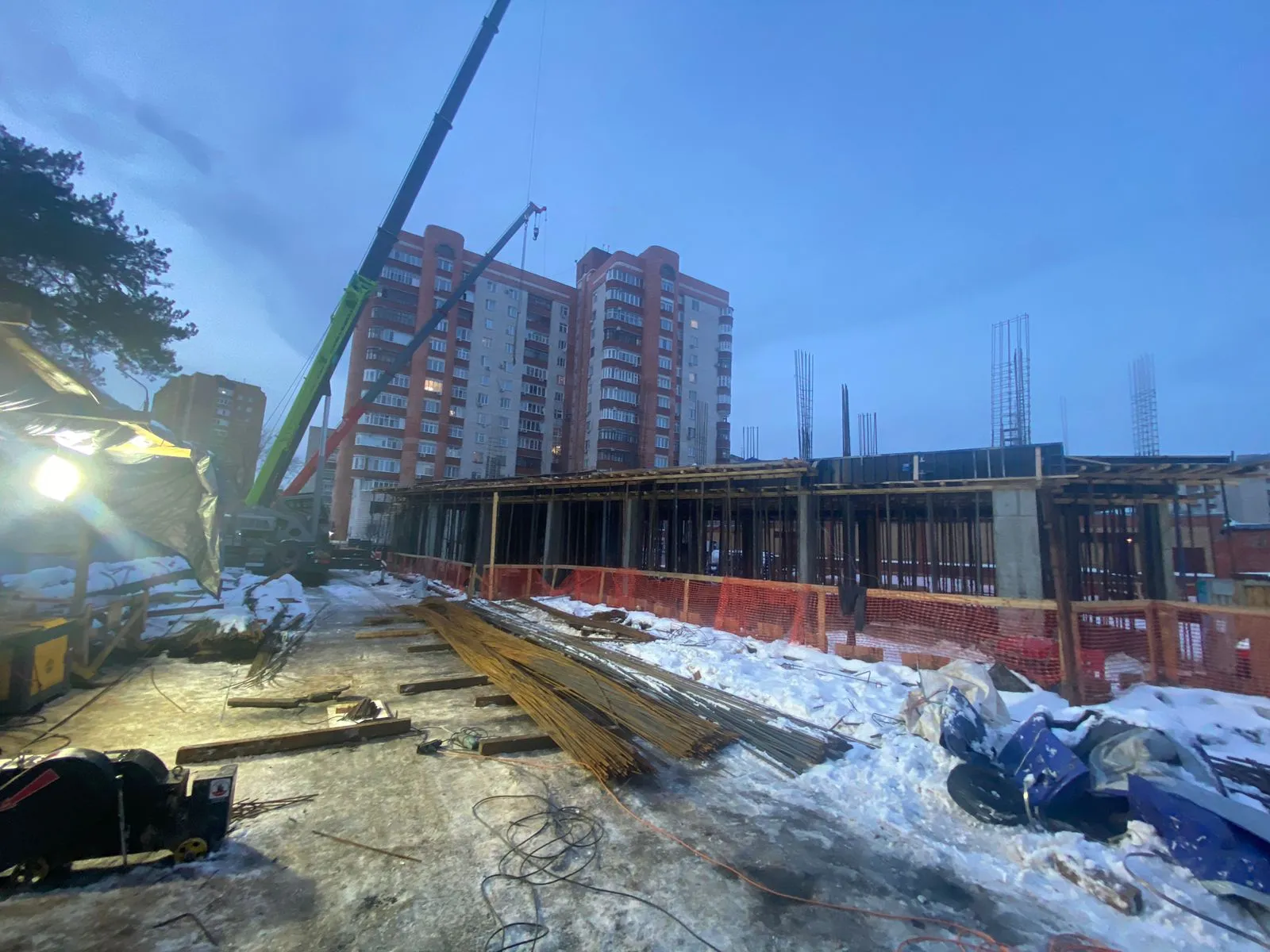 ЖК Дом по ул Хади Атласи ход строительства