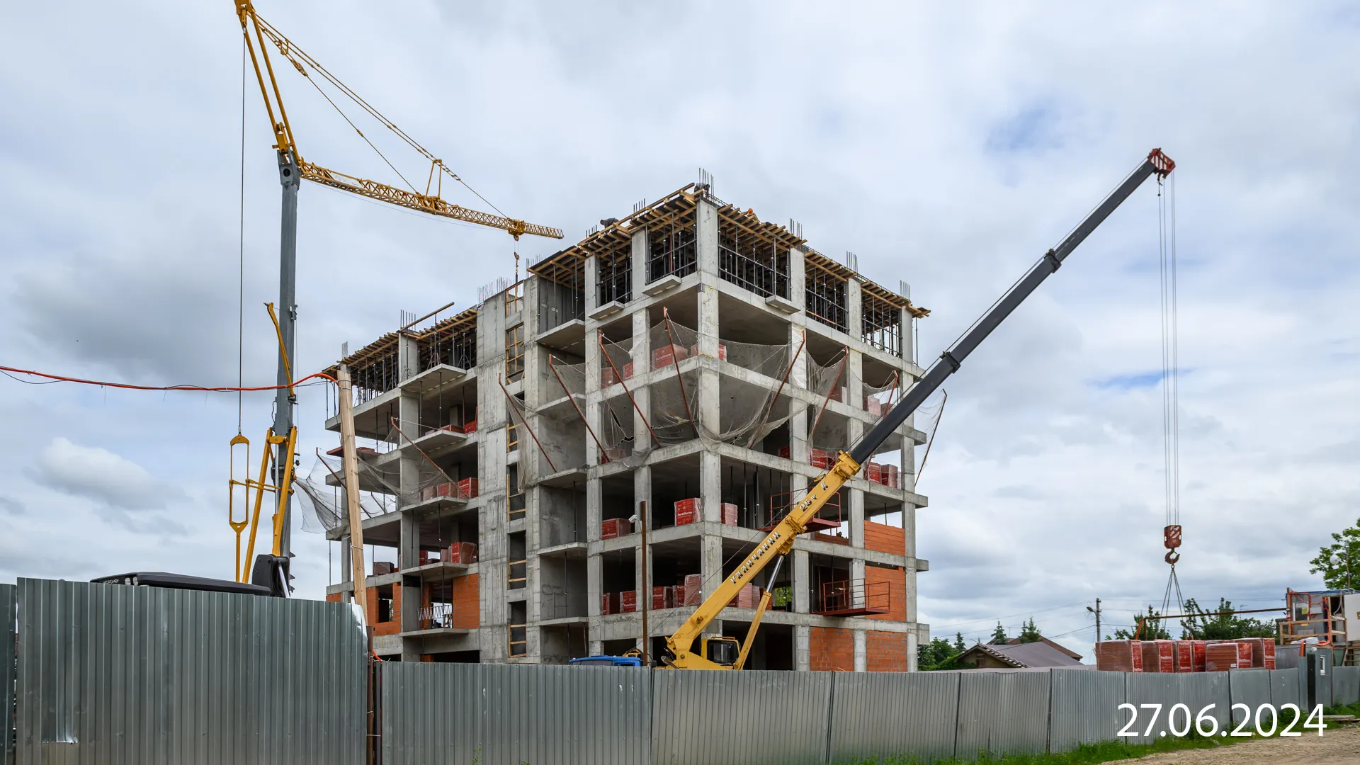 ЖК Авторы на Большой 62 ход строительства