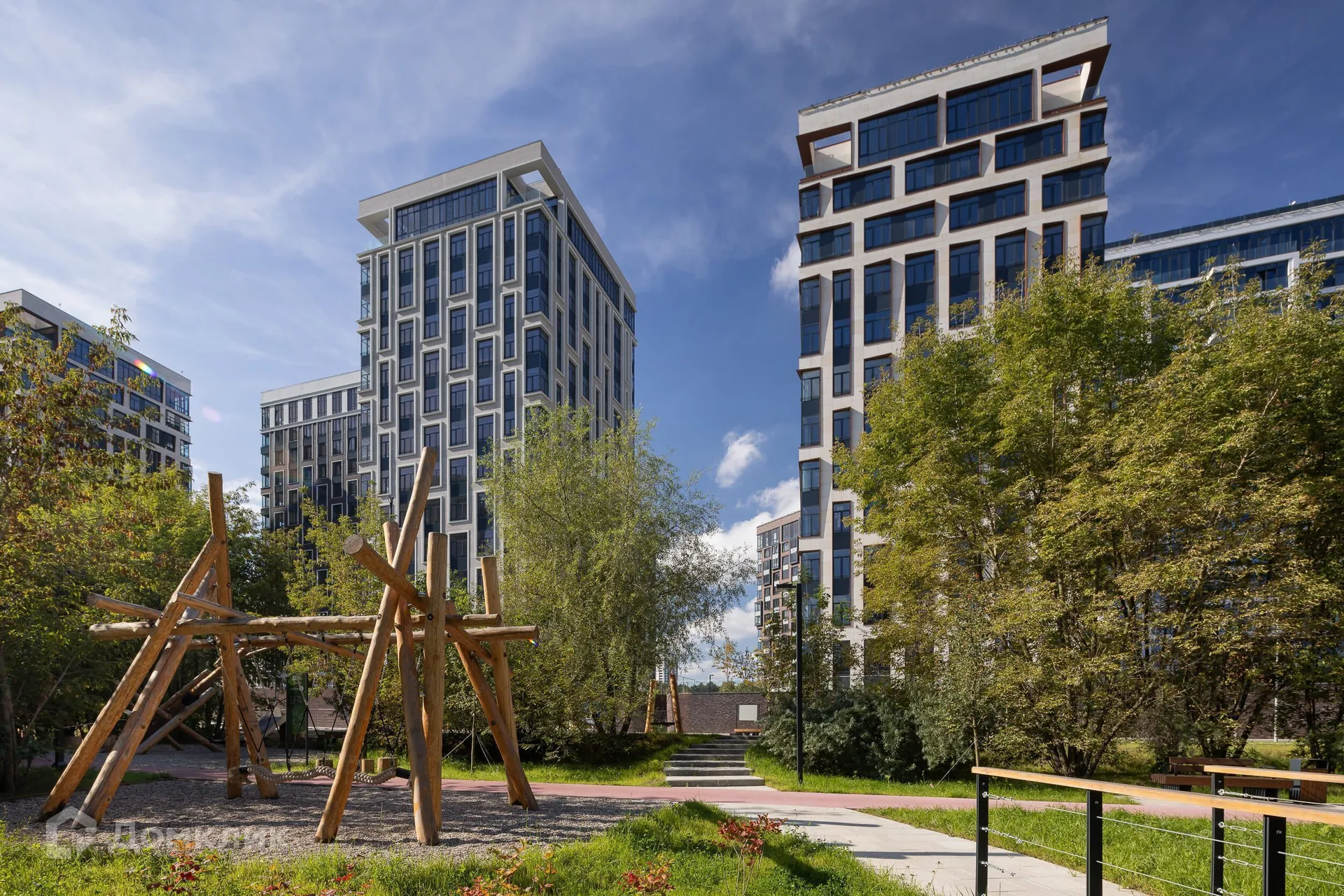 Фото ЖК "West Garden (Вест Гарден)"