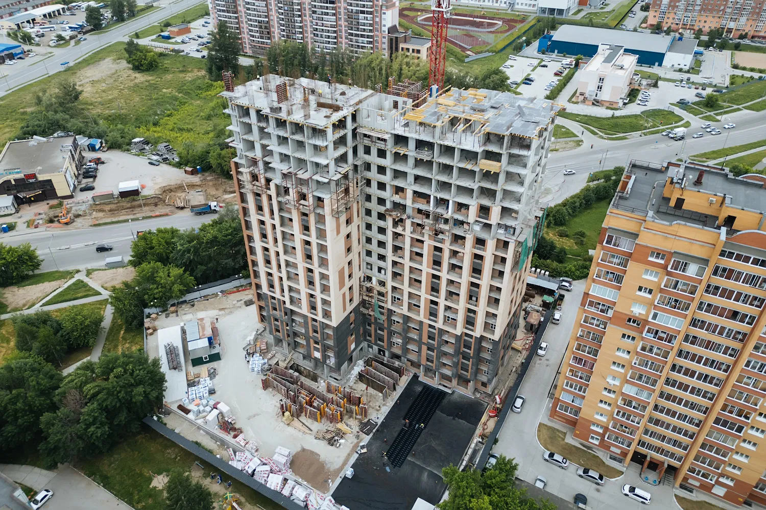 ЖК  Характер ход строительства