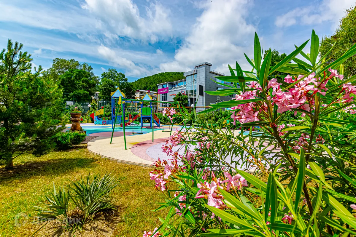 Планировка 2-комнатной квартиры 43.7 м² в ЖК ЖК "Дагомыс Парк", г. Сочи — фото 3