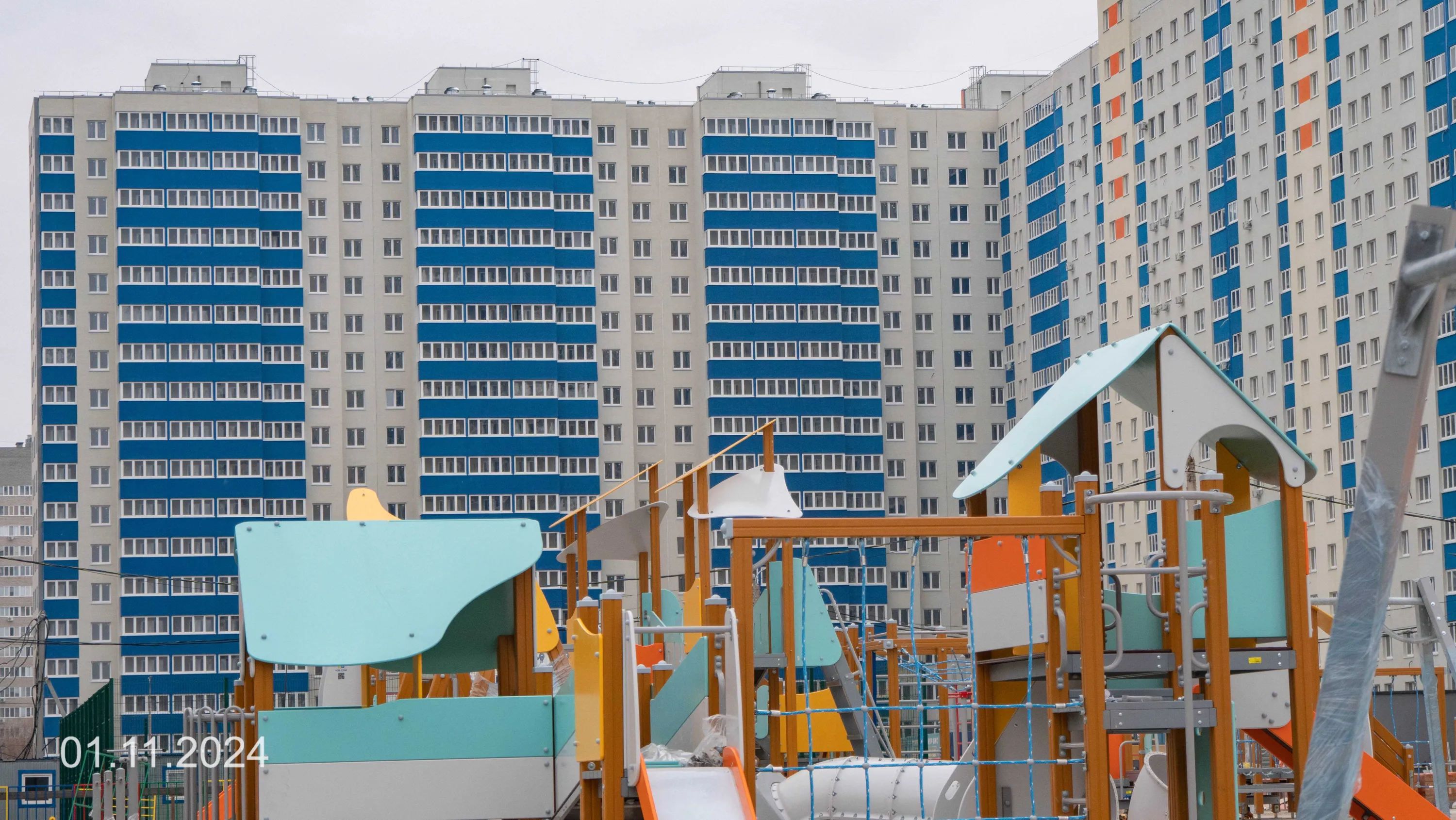 Фото ЖК " АКВАРЕЛЬ "