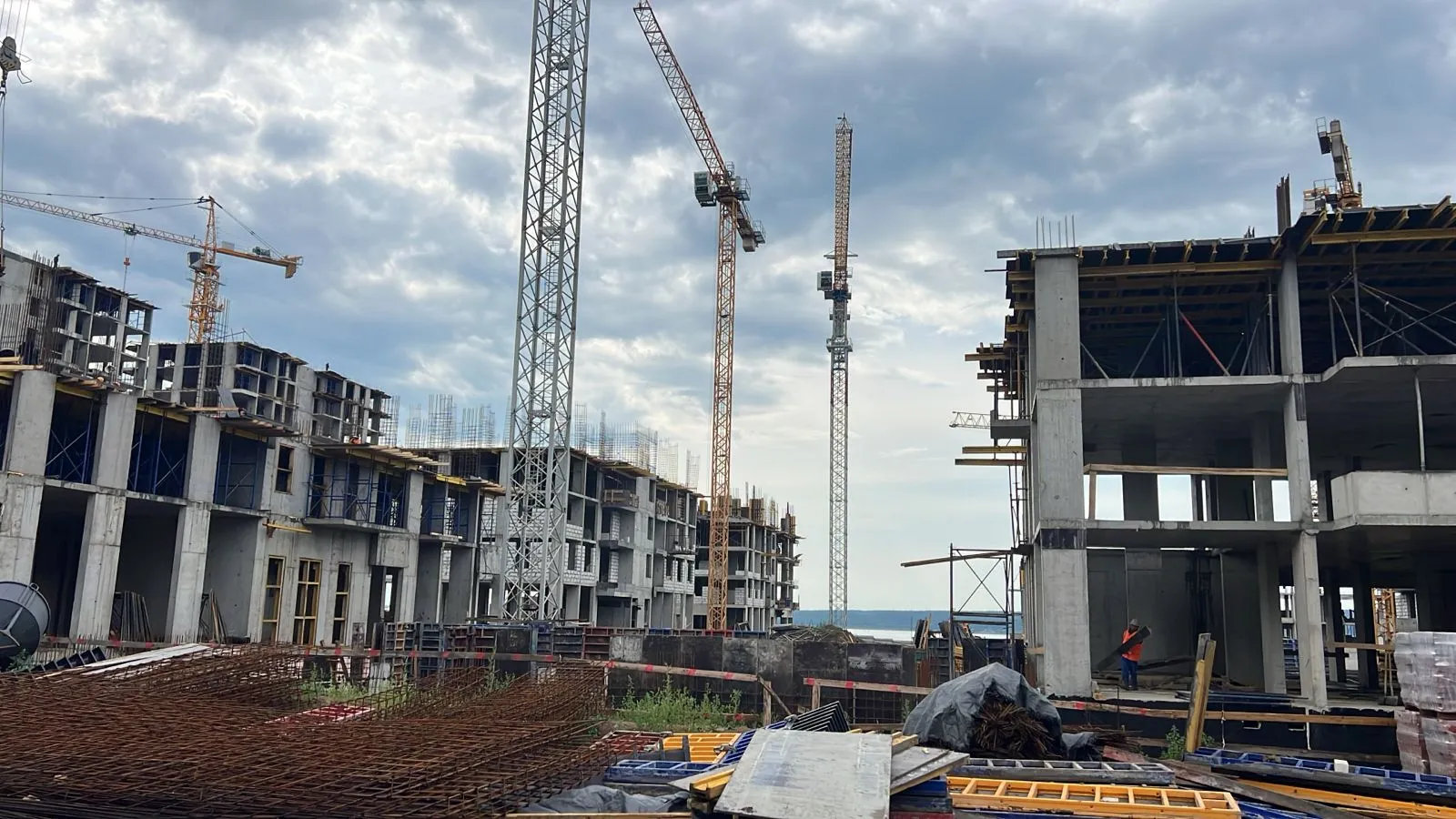 ЖК Премьер-квартал на Набережной ход строительства