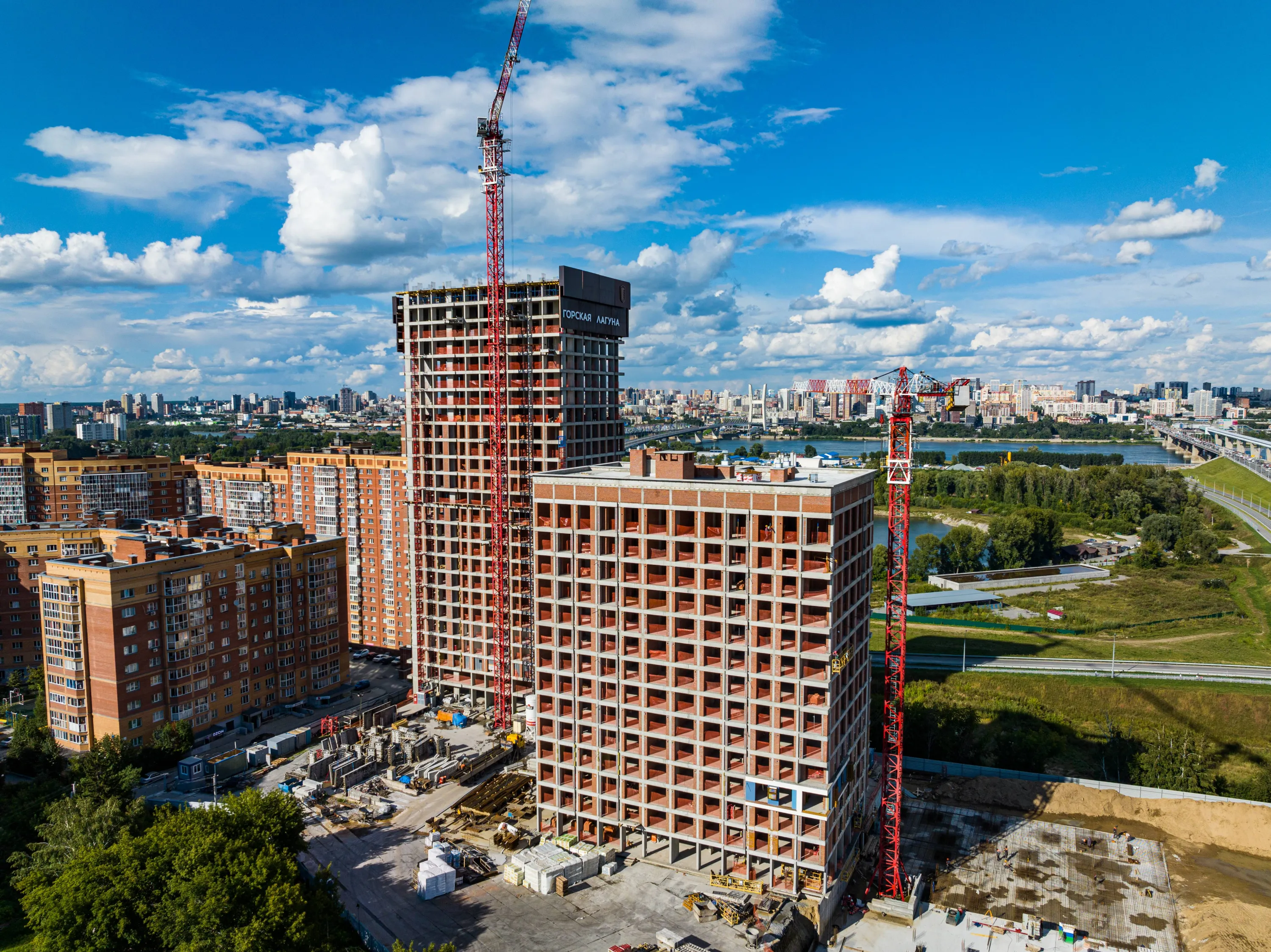 ЖК Квартал новой жизни Горская Лагуна ход строительства