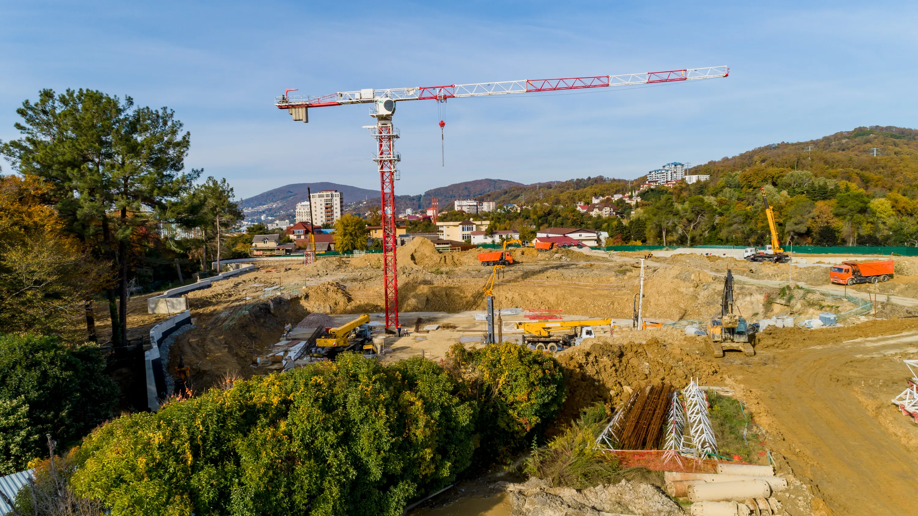 ЖК Гостиничный комплекс "Нескучный сад" ход строительства