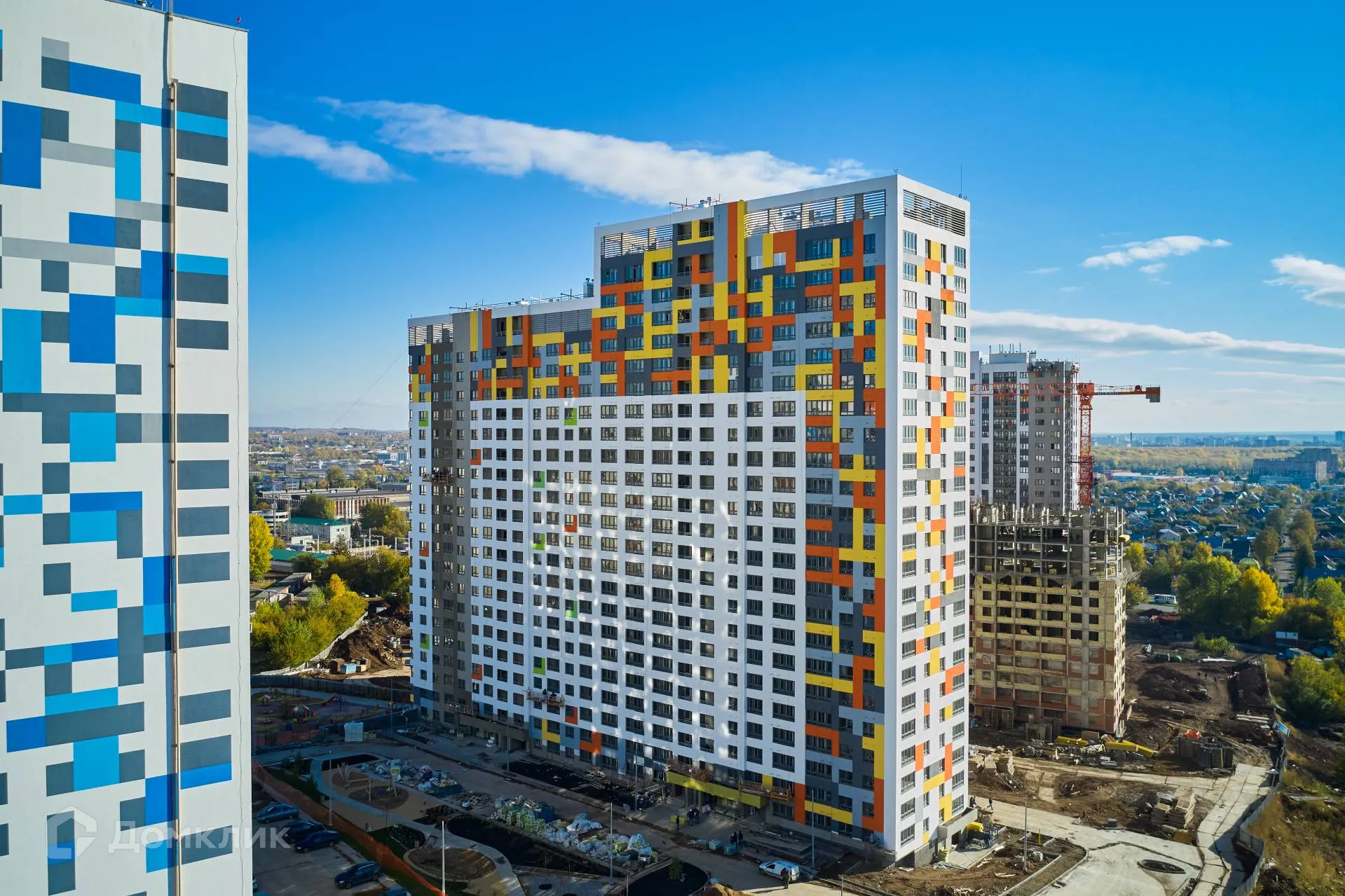 купить новостройку в ЖК Микрорайон Республика