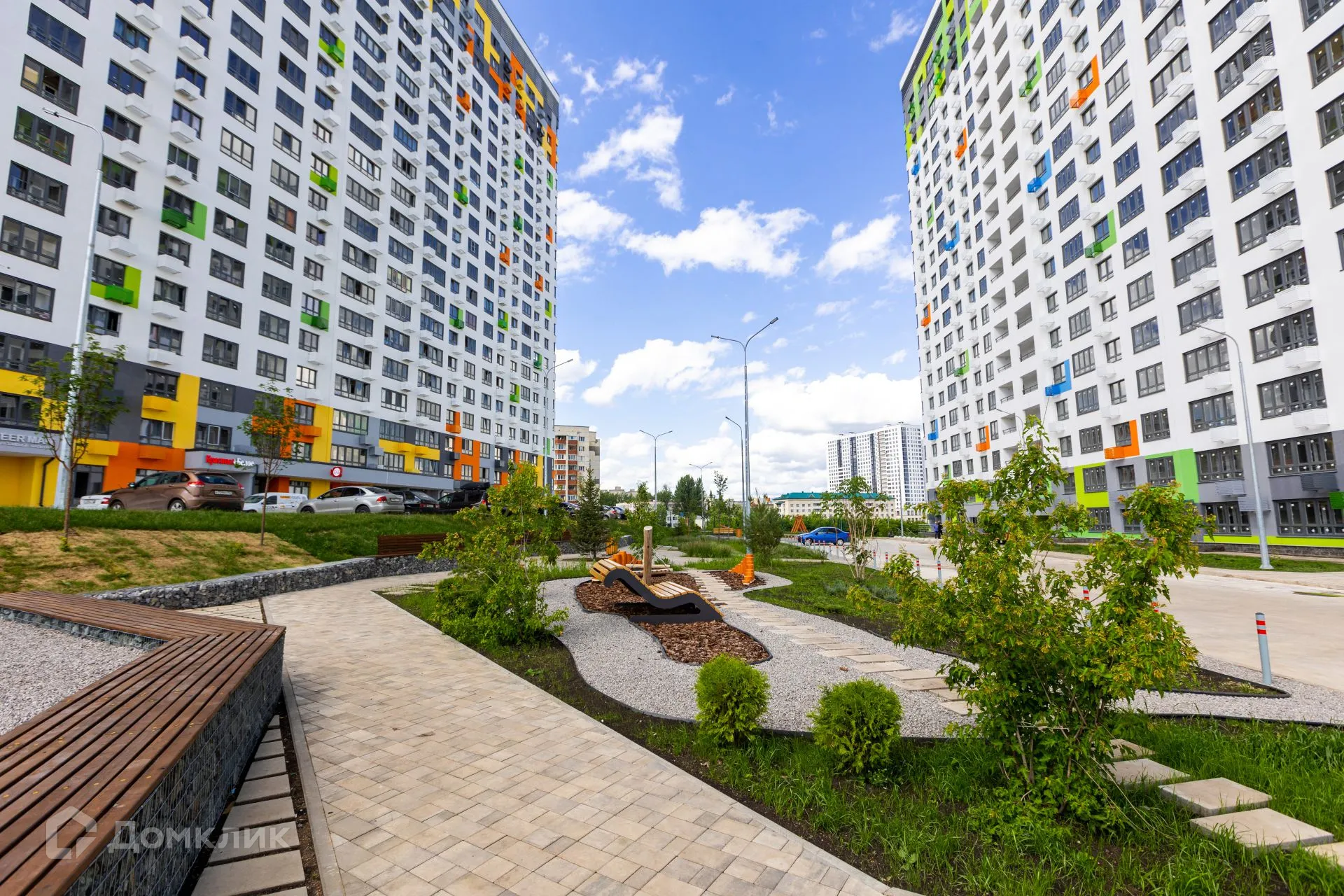 купить новостройку в ЖК Микрорайон Республика