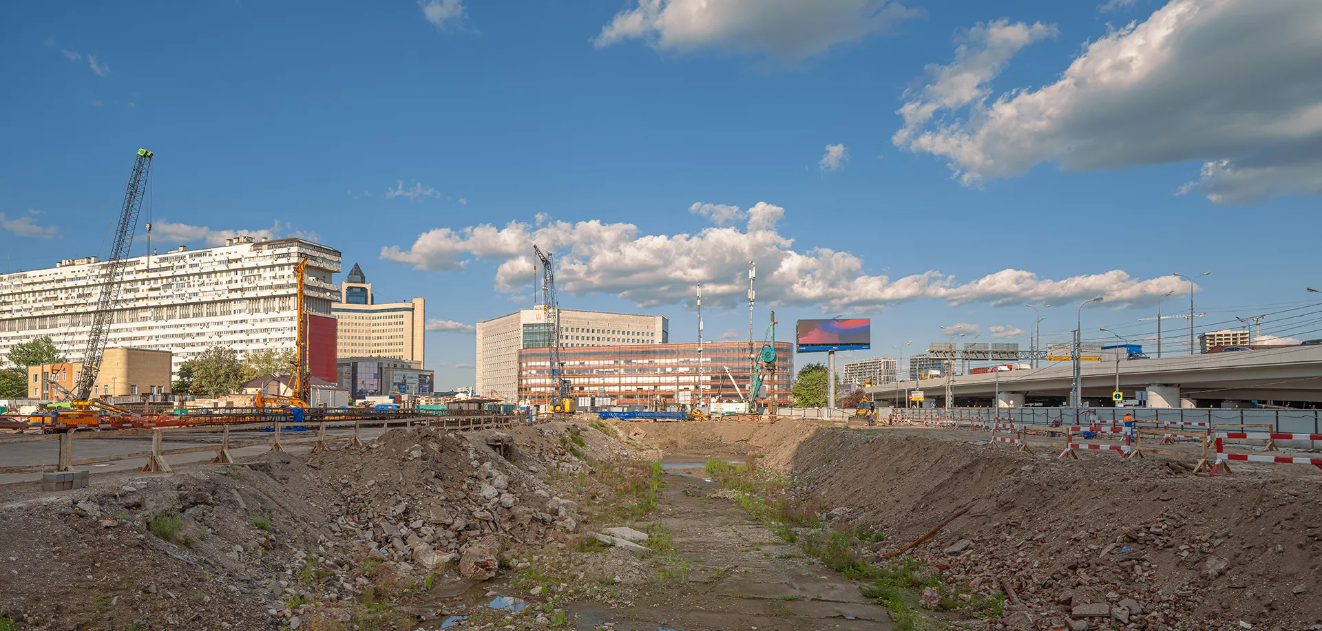 Фото ЖК Мангазея на Тульской