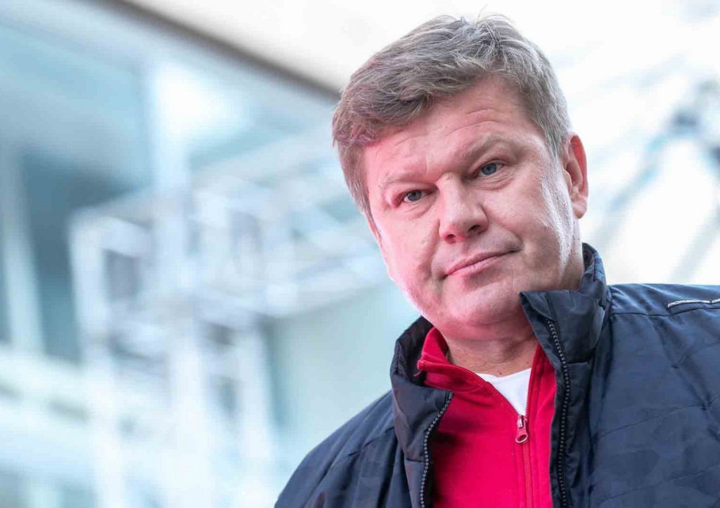Дмитрий Губерниев