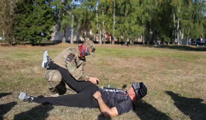 В Подмосковье добровольцы обеспечиваются снаряжением и проходят всестороннюю подготовку