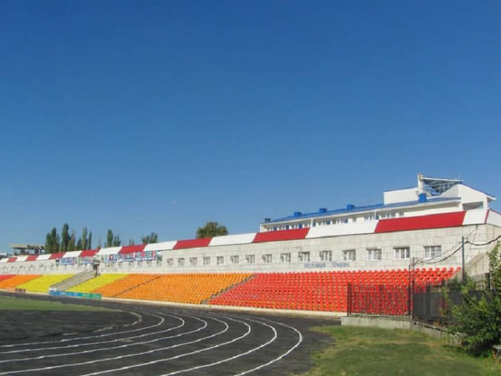 Стадион «Спартак» в Анапе