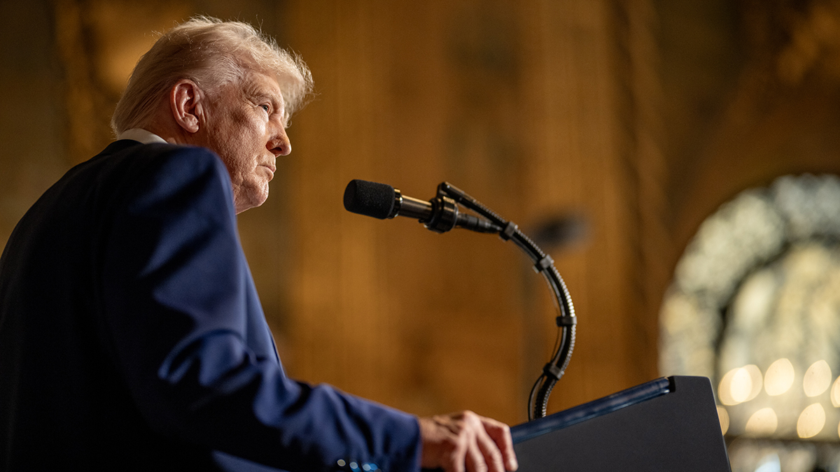 Трамп: Делегация США едет в Москву для обсуждения перемирия на Украине