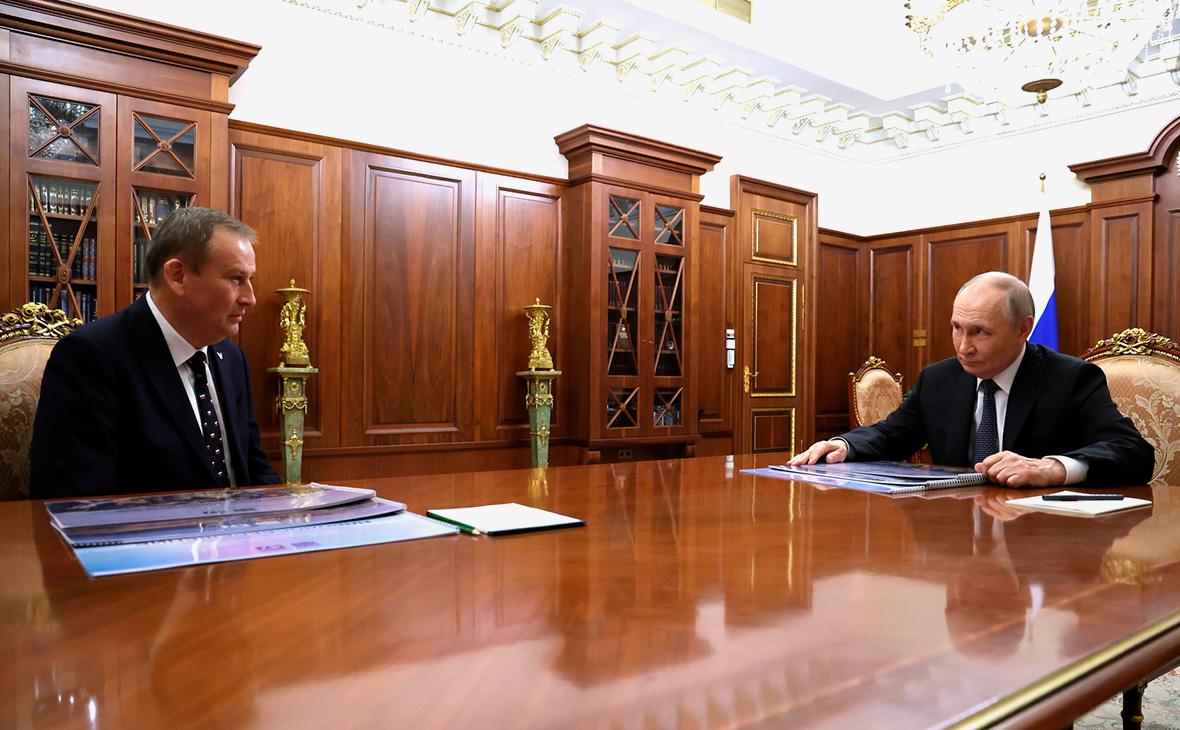 Владимир Путин и Александр Дрозденко (Администрация Президента России)