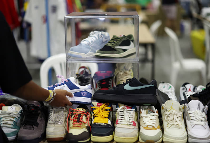 Nike США сохраняет оптимизм вопреки тарифам Трампа по словам Мэтта Френда-0