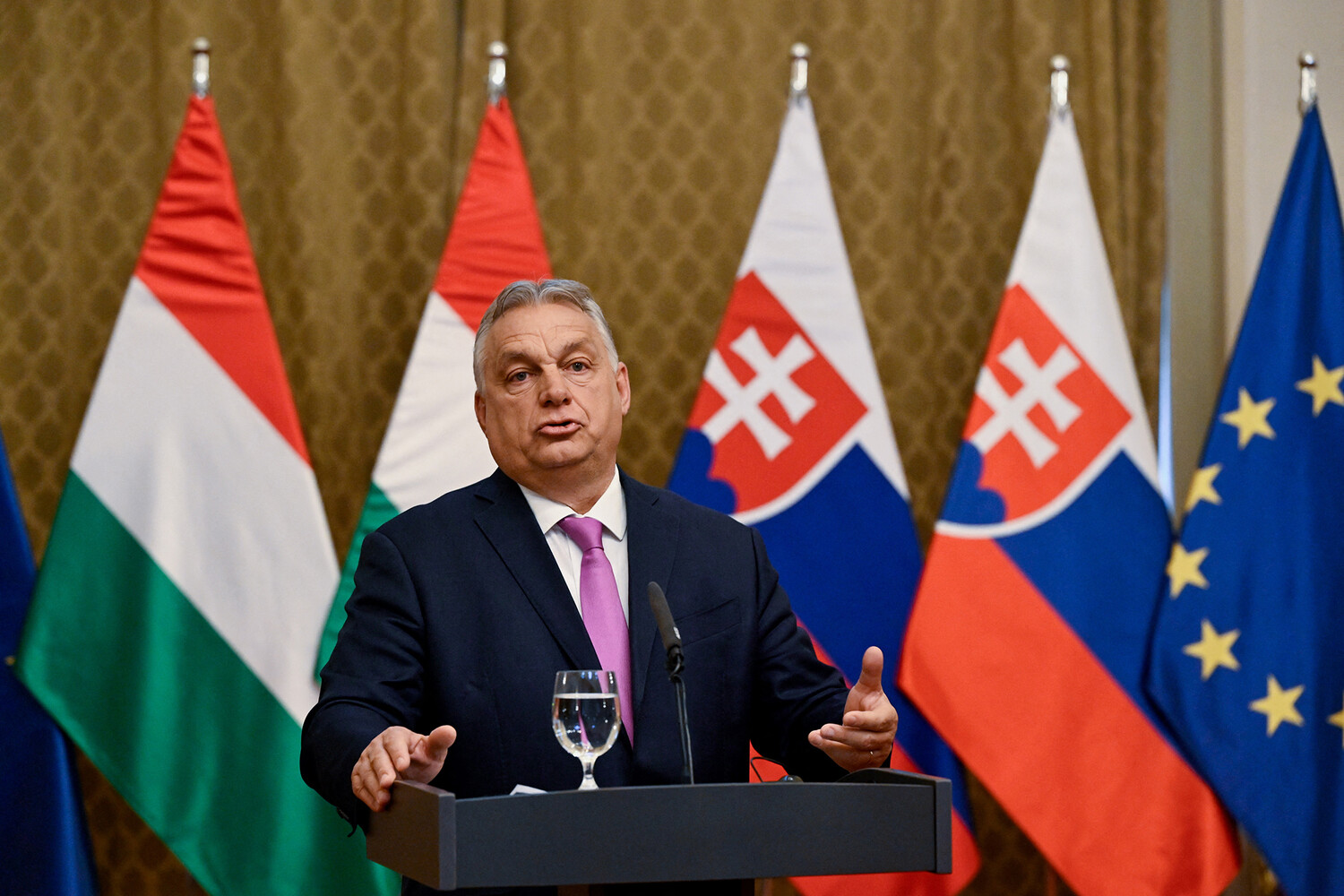 Виктор Орбан бросил вызов Брюсселю с дюжиной требований к ЕС и Украине-0