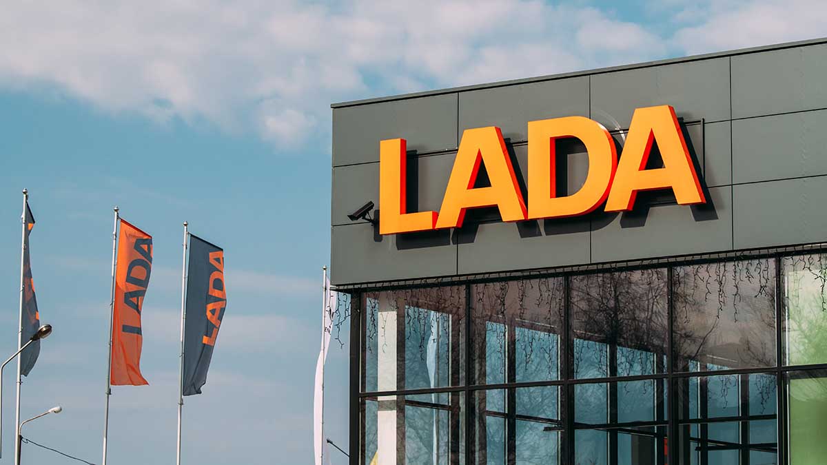«АвтоВАЗ» предупредил владельцев Lada об утечке их данных и угрозе мошенничества