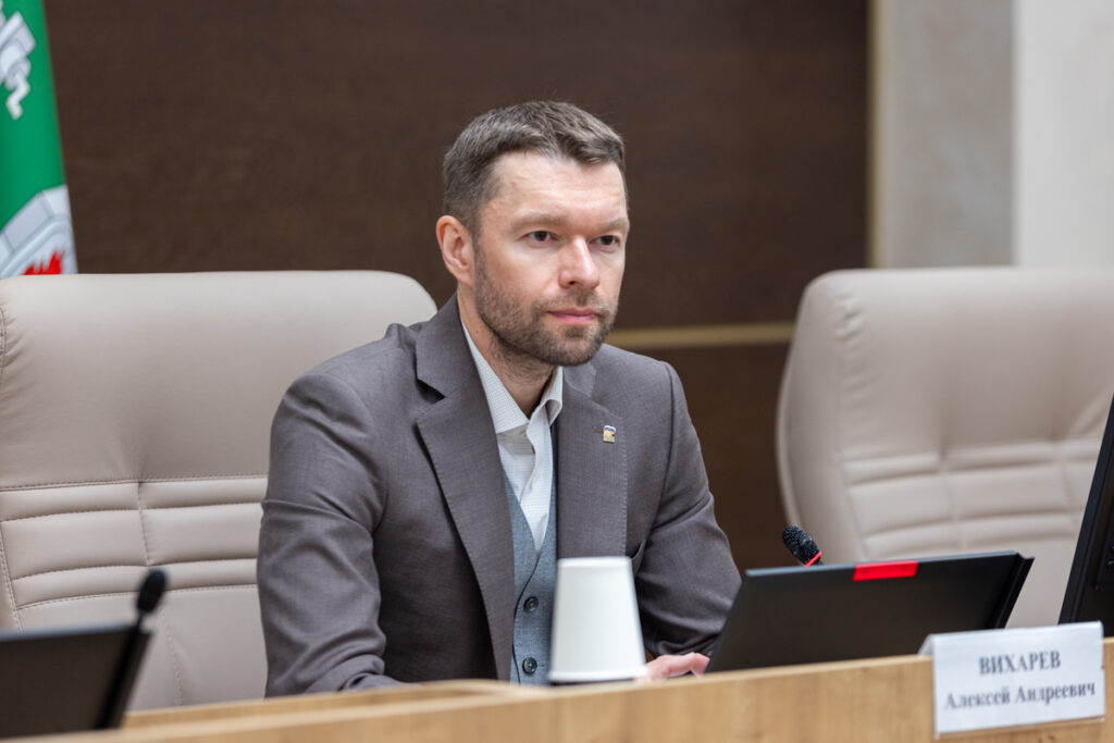 Экорейтинг Госдумы и геологоразведочного вуза – УрФО показывает улучшения