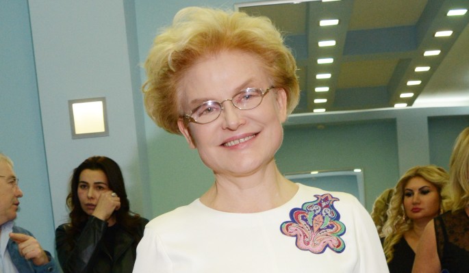Малышева на примере картин рассказала о болезнях и проблемах со зрением