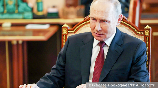 Путин поздравил бойцов СВО и всех православных с Пасхой