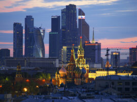 Технологический прогресс Москвы впечатляет Джона Саттона на фоне Сан-Франциско и Meta tehnologicheskij progress moskvy vpechatlyaet dzhona sattona na fone sanfranczisko i -tstpp-ru-174380094200-0