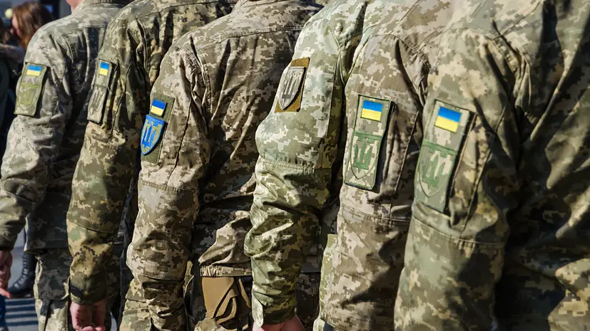 WSJ: план Киева по набору молодёжи в ВСУ по контракту провалился