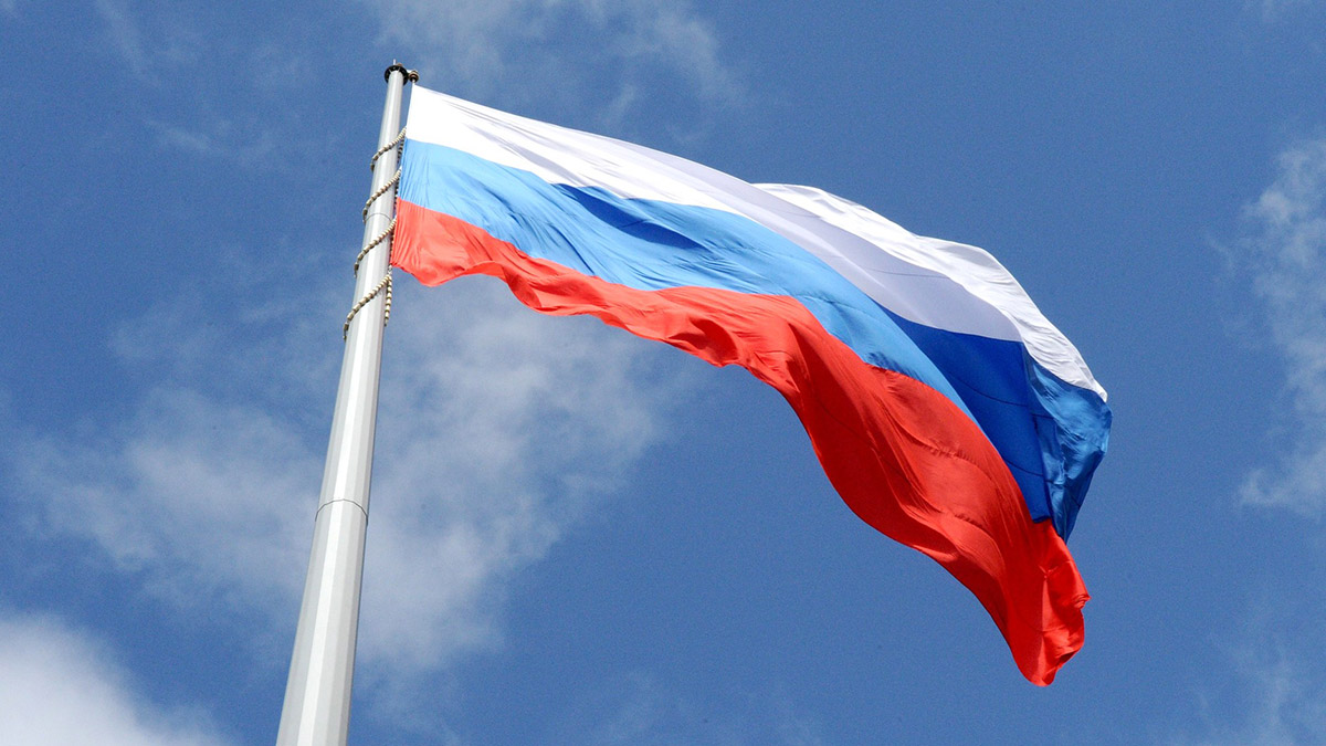 Какие законы вступают в силу в России 1 мая