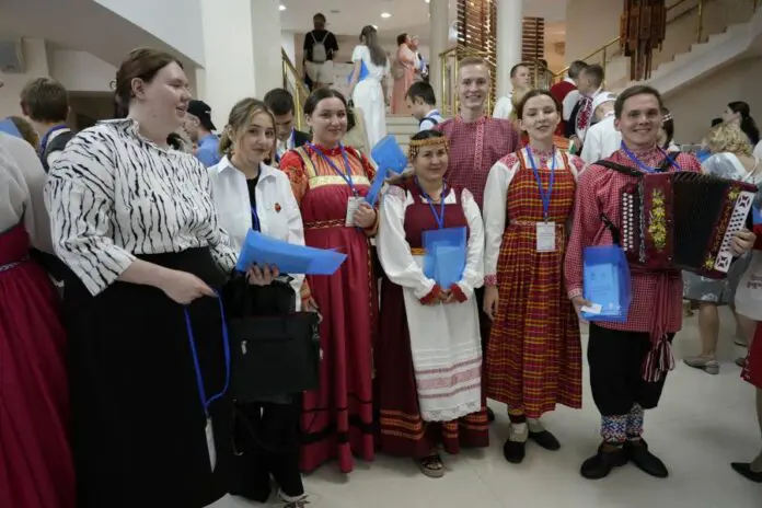III Всероссийский форум финно-угорских народов предоставит новые возможности для молодежи с поддержкой Федерального агентства по делам национальностей-0