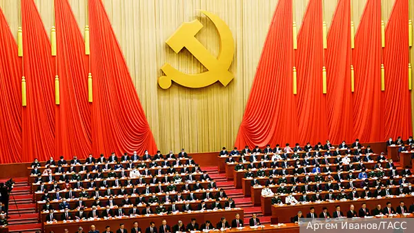 Численность Компартии Китая превысила 100 млн человек