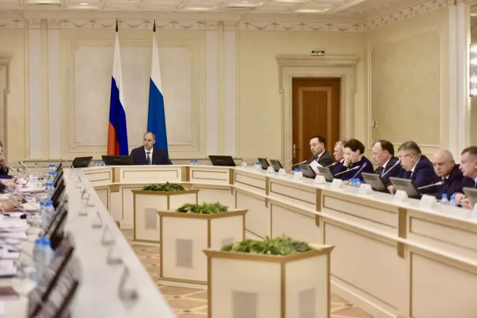 Денис Паслер инициирует меры по усилению защиты в Свердловской области-0