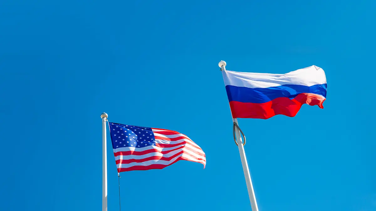 США временно сняли часть санкций с России перед встречей Путина и Трампа